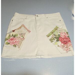 Cottage Core reworked upcycled repurposed patchwork denim jean skirt size 14